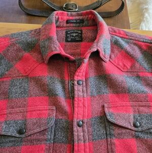 Lucky Brand Red and Gray Plaid Lightweight Shacket Mens Size SM/ Ladies MD
